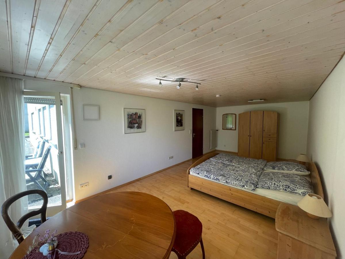 2-Zimmer-Nichtraucher-Ferienwohnung Strobel Tübingen Eksteriør billede
