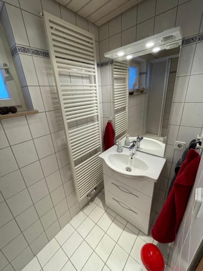 2-Zimmer-Nichtraucher-Ferienwohnung Strobel Tübingen Eksteriør billede
